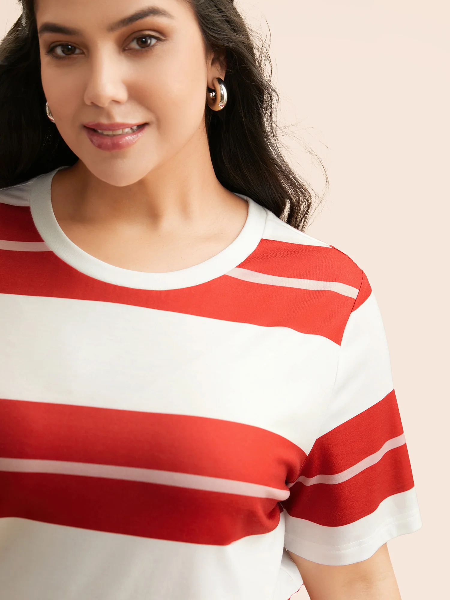 Crew Neck Contrast Striped T-shirt - Image 5