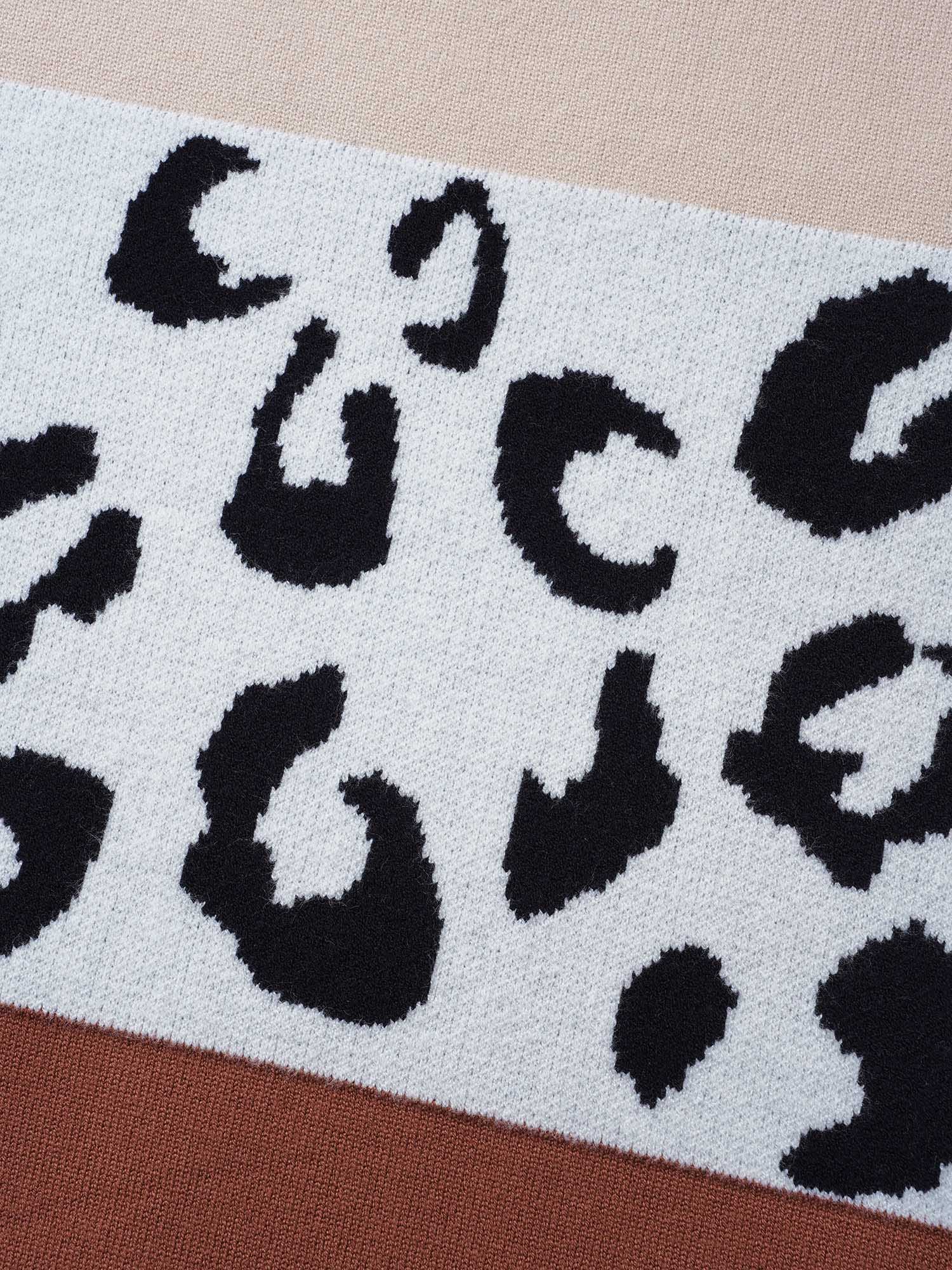 Crew Neck Leopard Print Contrast Pullover - Image 6