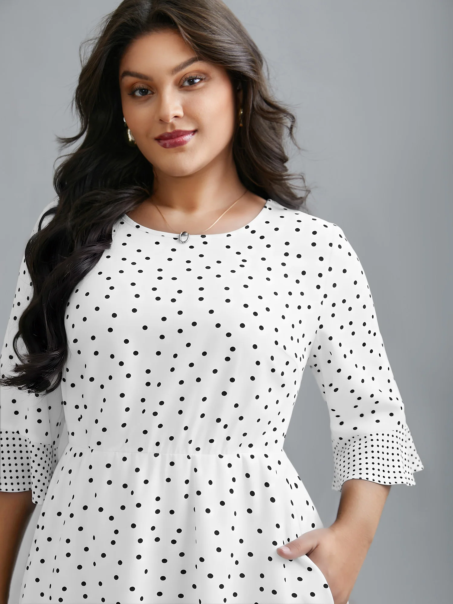 Crew Neck Polka Dot Waist Cinched Dress - Image 10