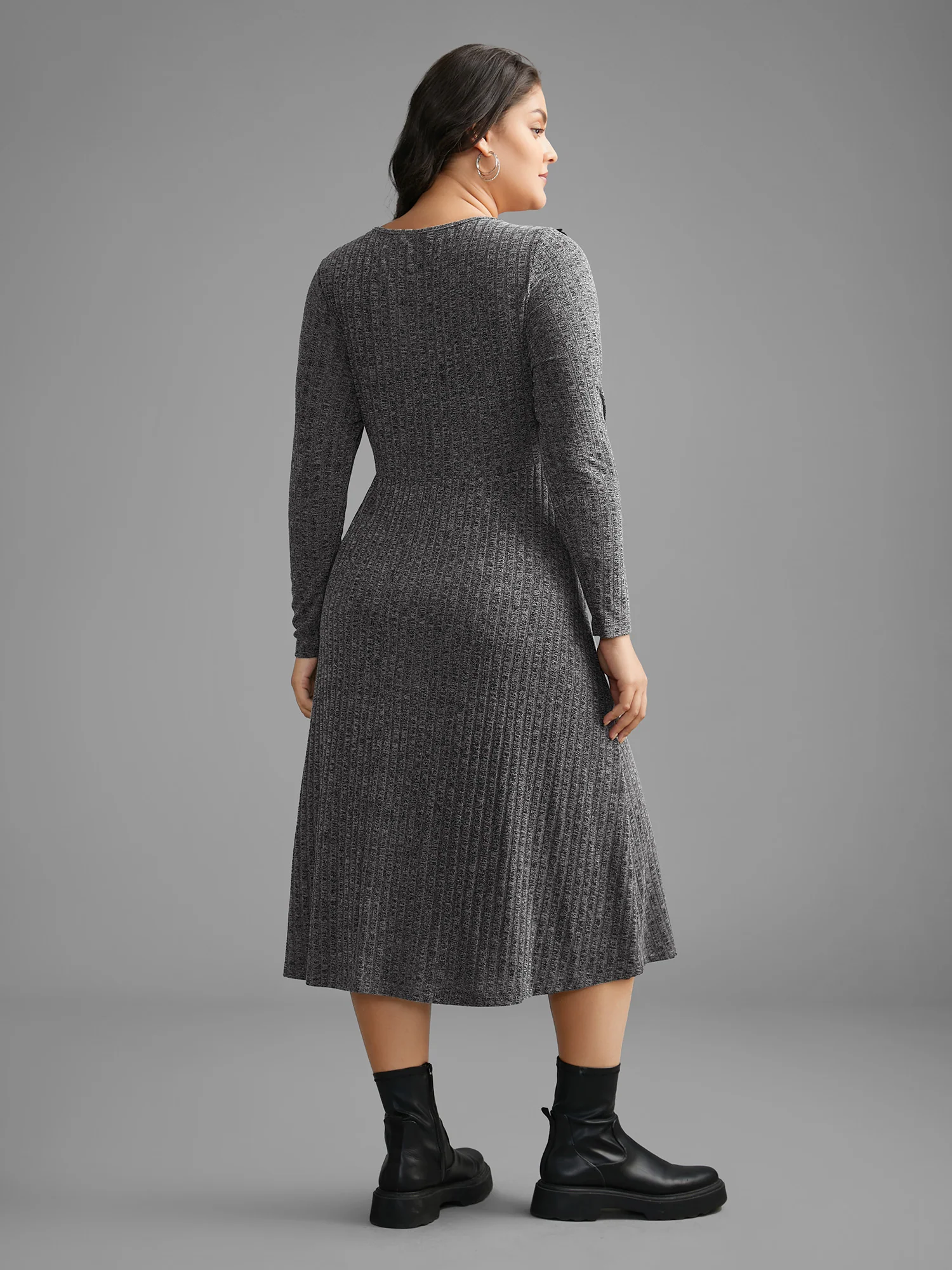 Crew Neck Ruffle Trim Knit Dress - Image 5