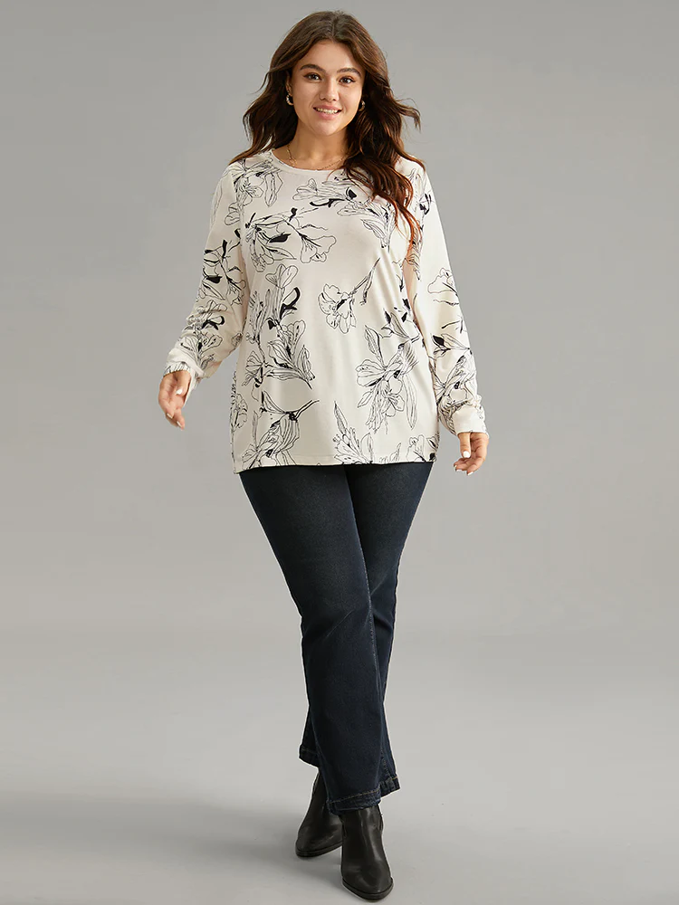 Crew Neck Silhouette Floral Print Basic T-shirt - Image 4