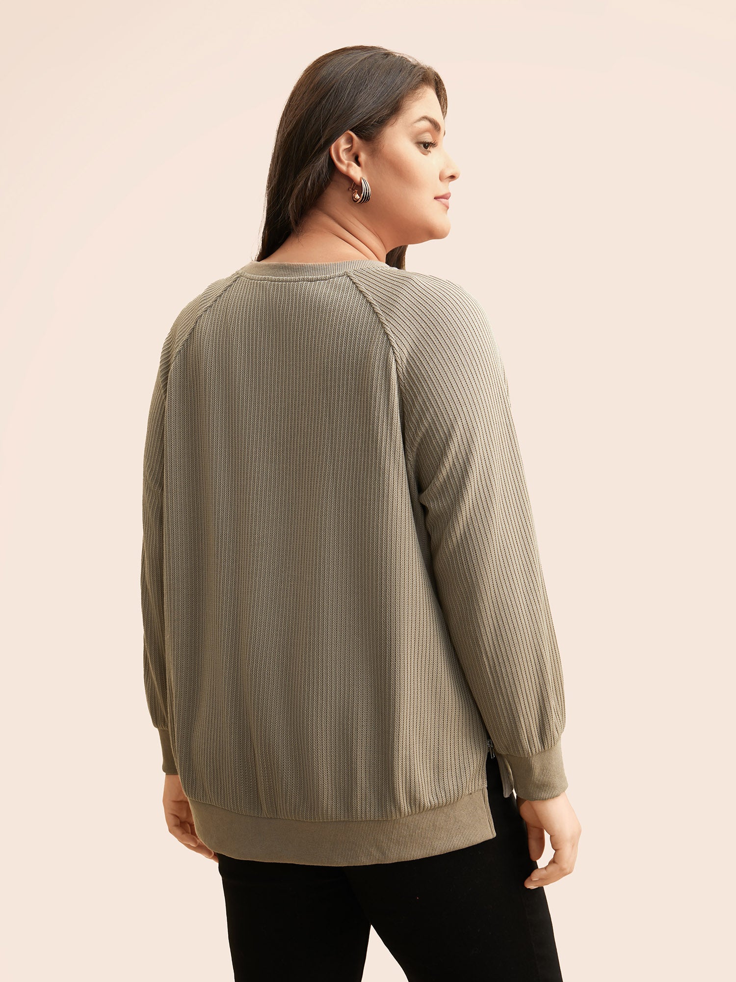 Crew Neck Zipper Detail Raglan Sleeve Sweatshirt - Image 3
