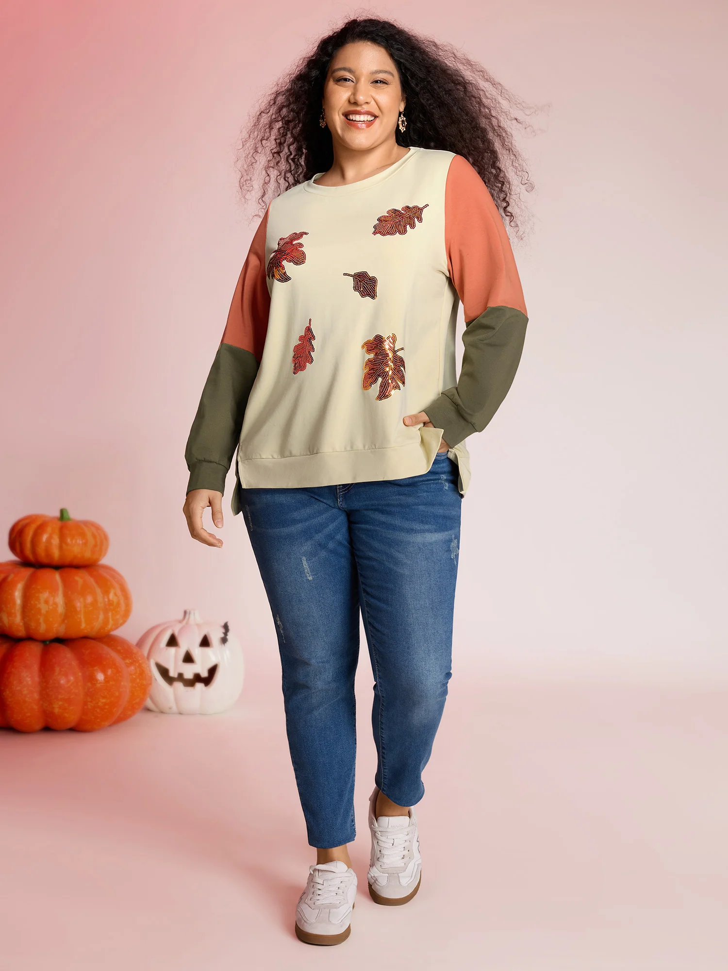 Crisp Leaf Print Sequin Embroidery Sweatshirt - Image 3