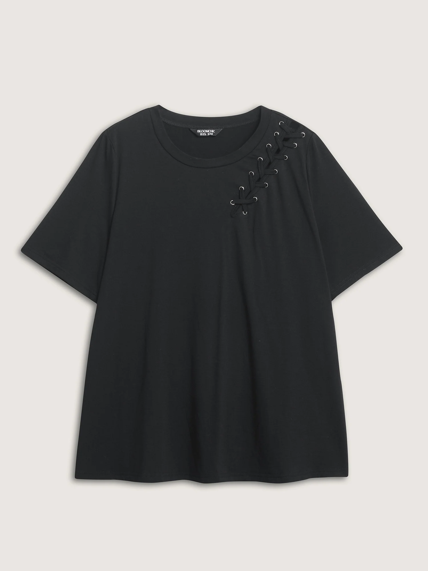 Crisscross Cut-Out Plain T-Shirt - Image 6