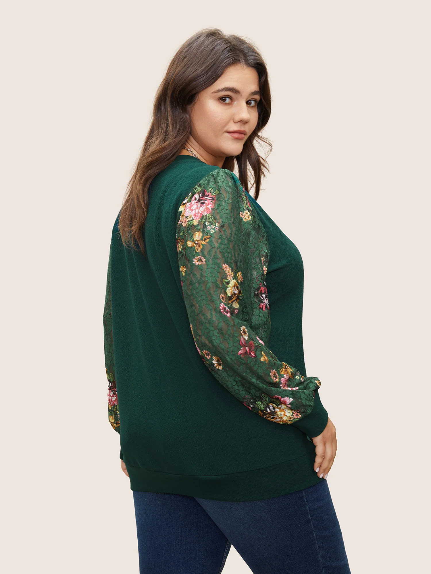 Crochet Lace Floral Print Round Neck Sweatshirt - Image 2