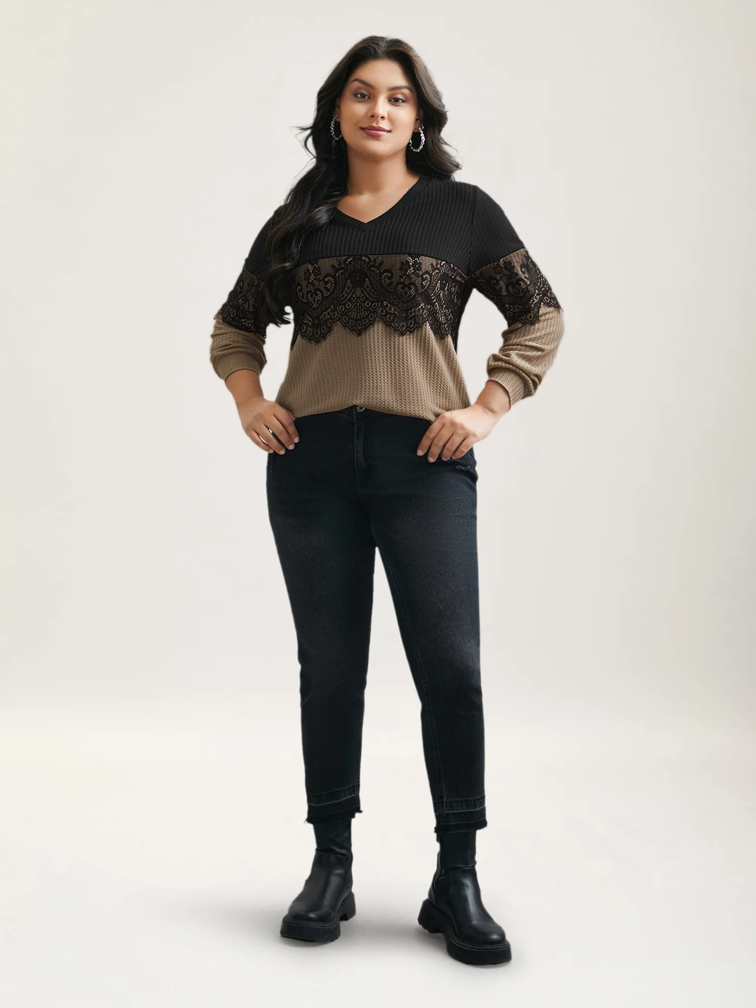 Crochet Lace Mesh Contrast Patchwork Top - Image 11