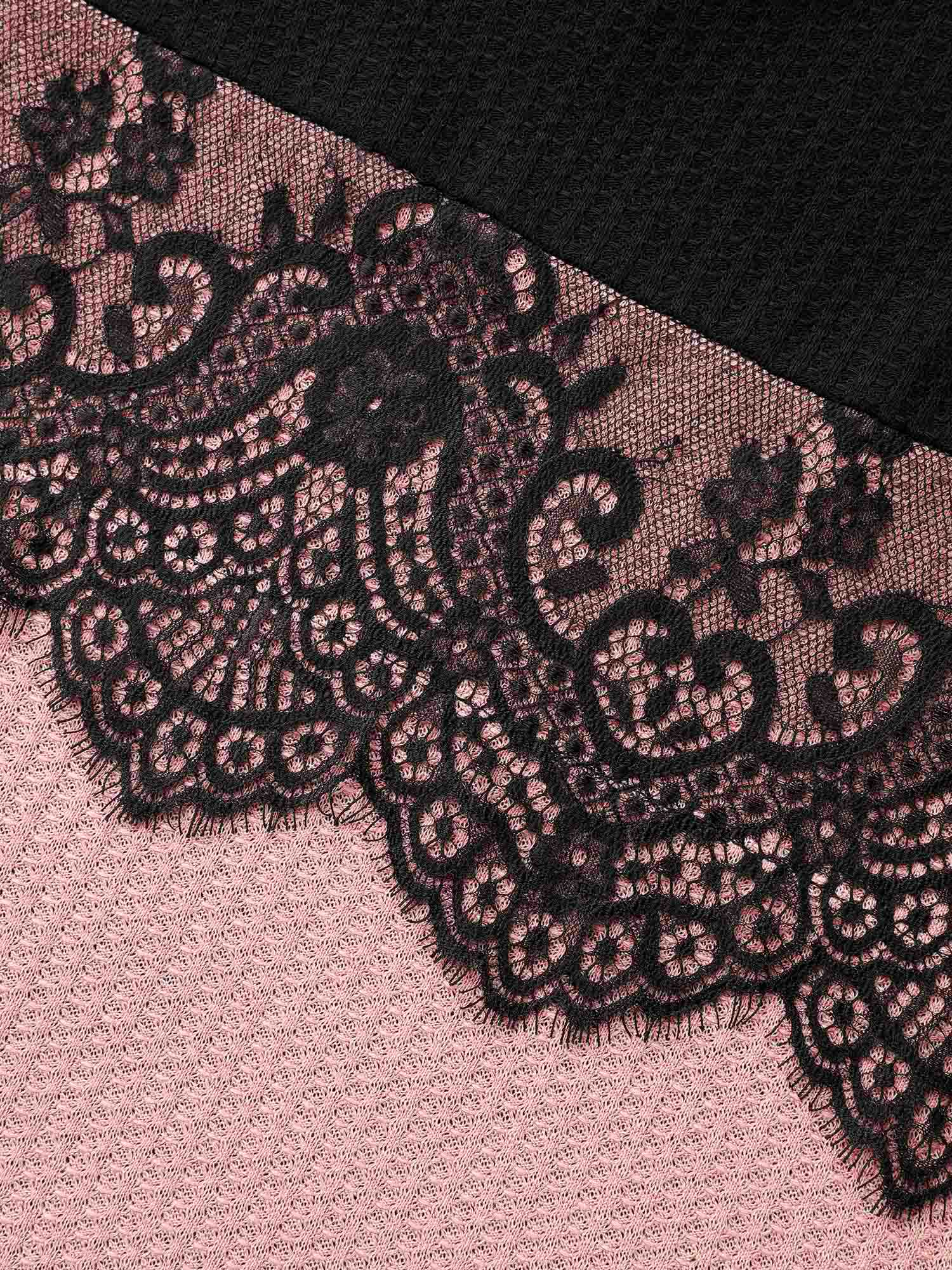 Crochet Lace Mesh Contrast Patchwork Top - Image 6
