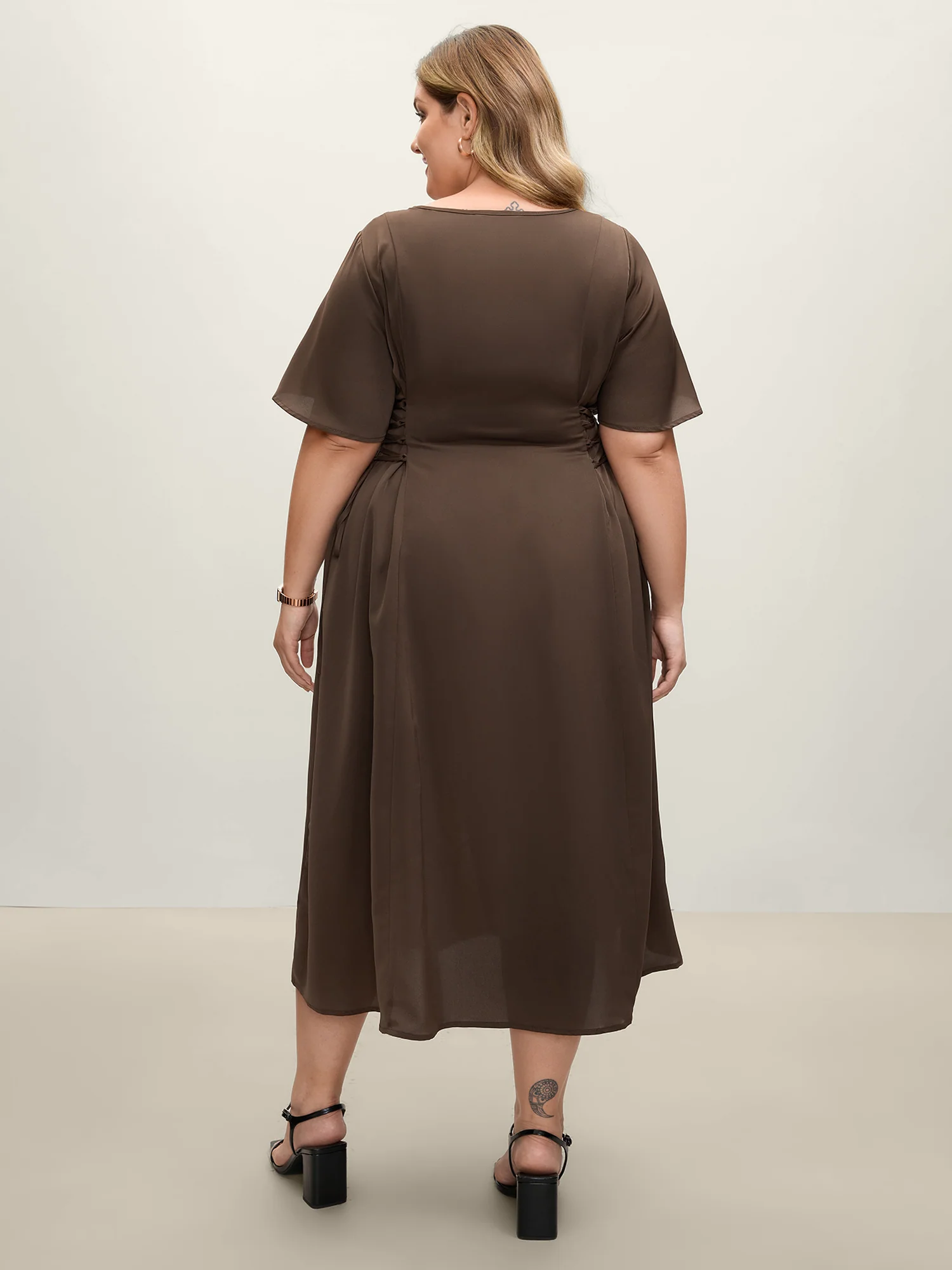 Cross-Tie Button Detail Maxi Dress - Image 4