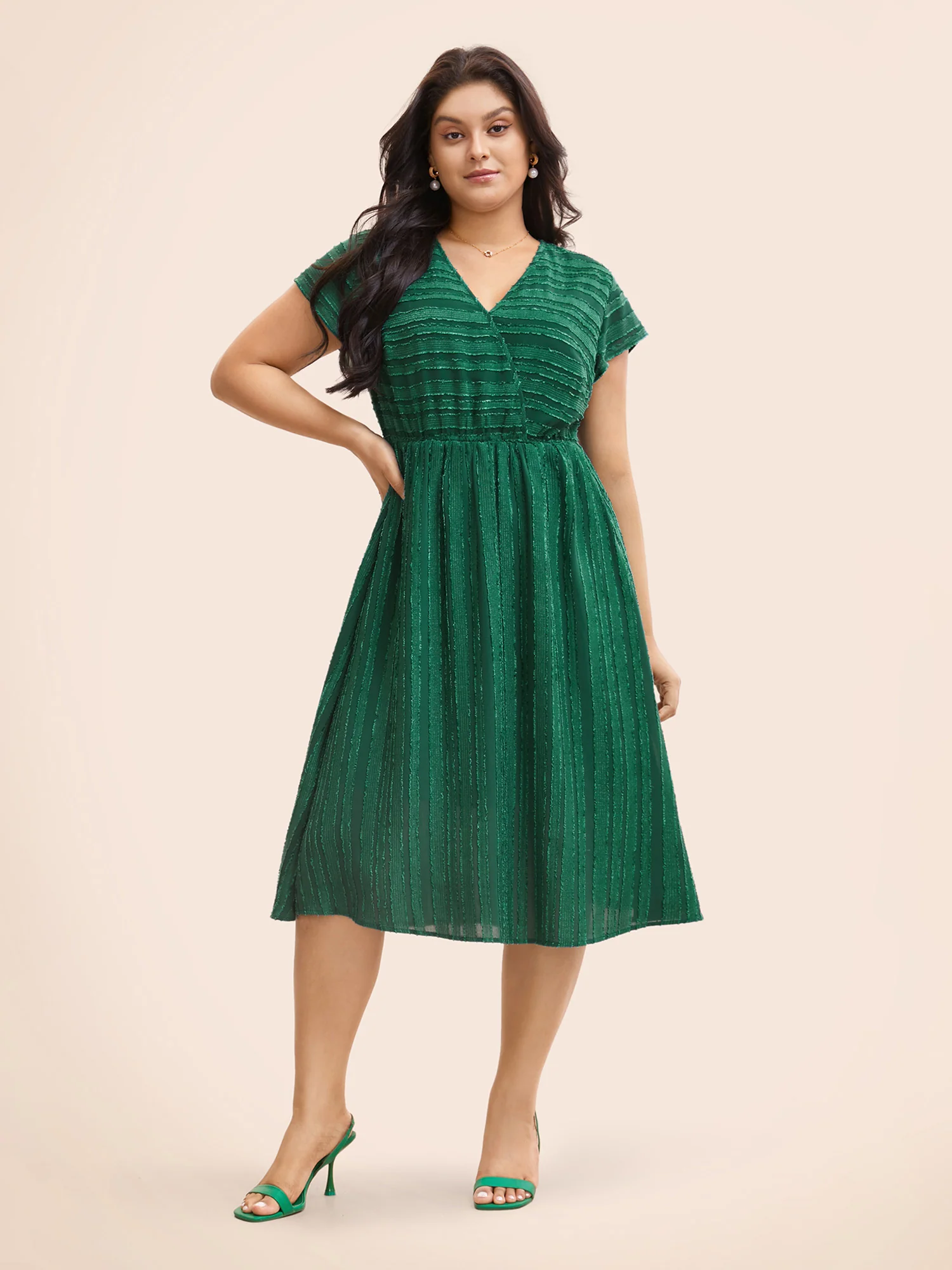Overlap Collar Plain Textured Midi Dress - Image 3