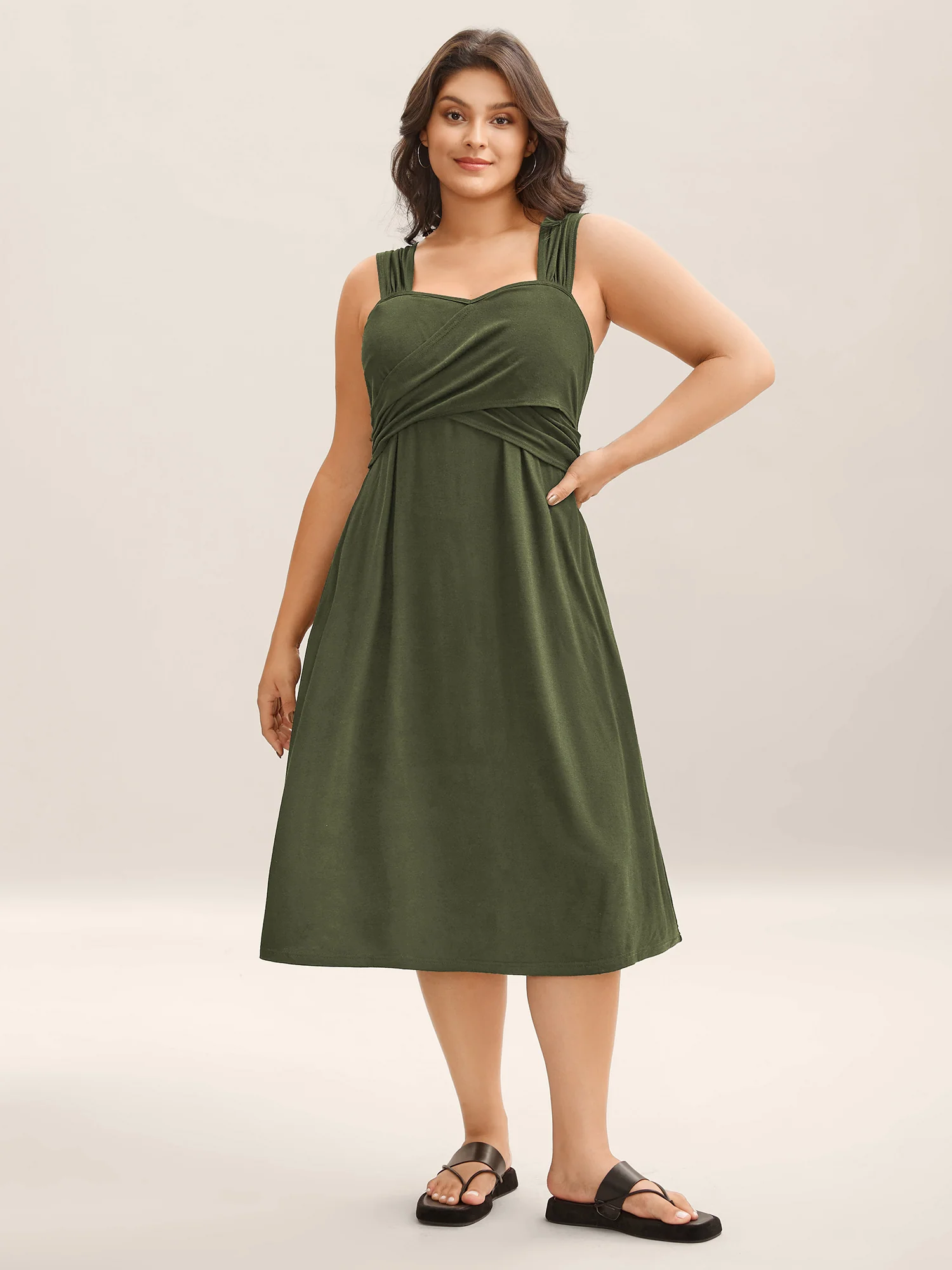 Crosswrap Bodice Pockets Midi Dress - Image 14