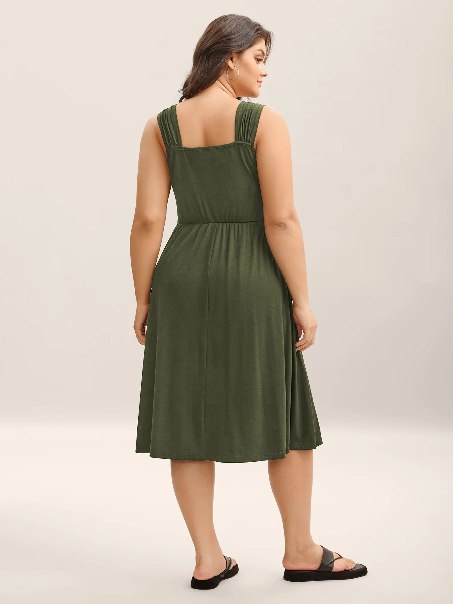 Crosswrap Bodice Pockets Midi Dress - Image 15