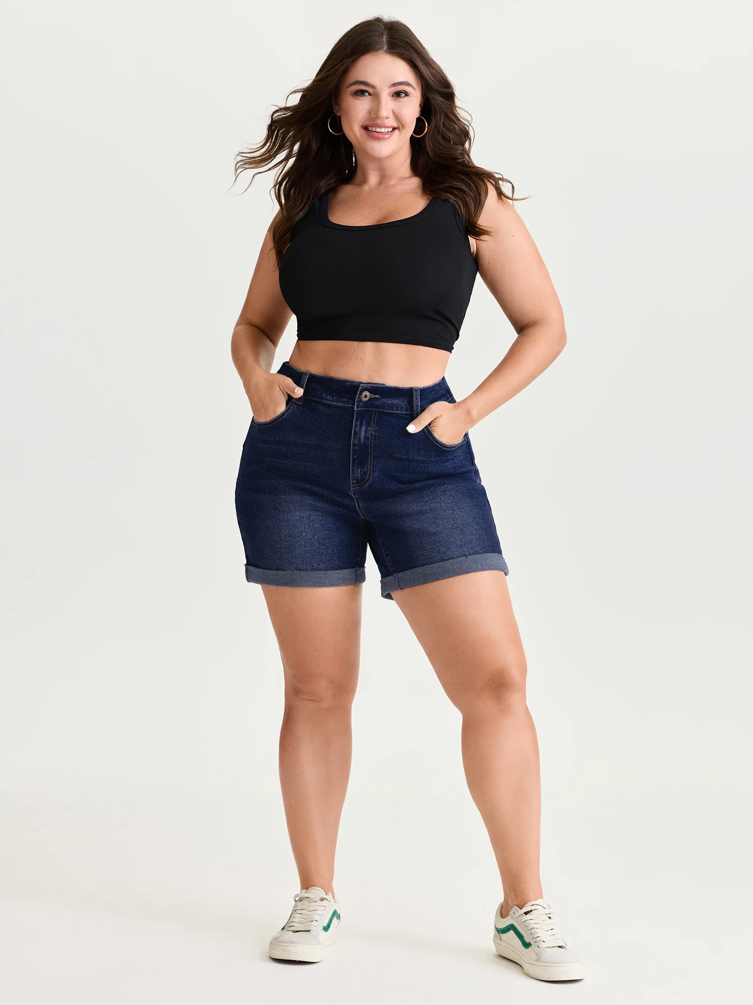 Curve-Friendly Stretchy Straight-Leg Denim Shorts - Image 11