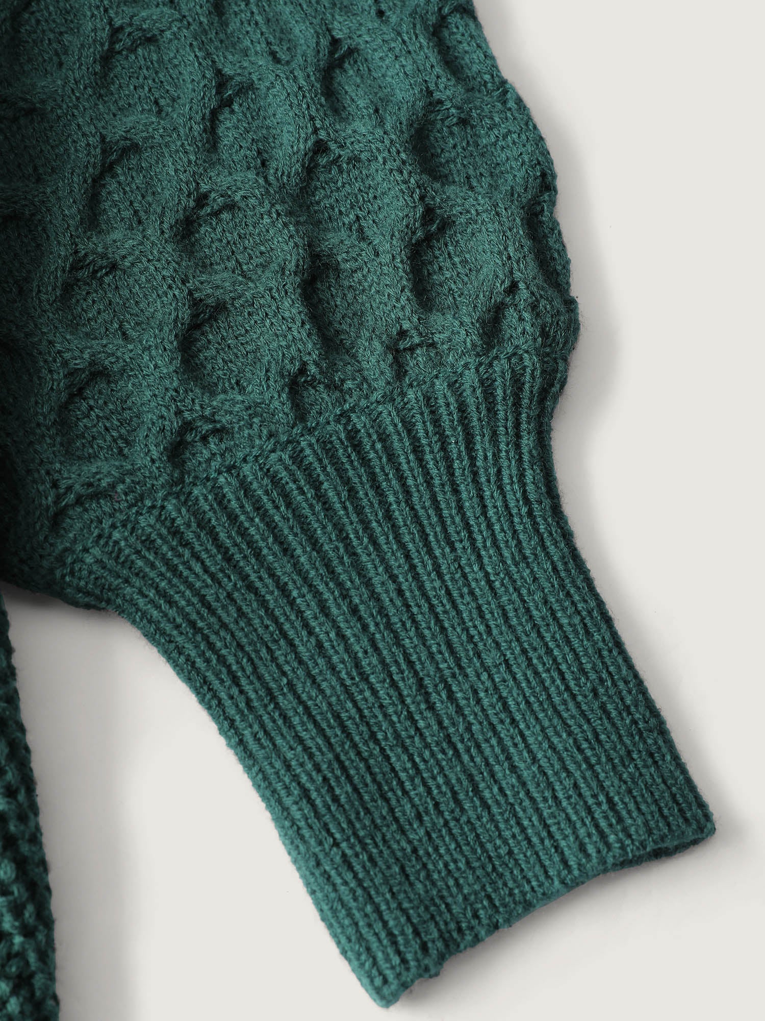 Curvy Hem Bat-Wing Sleeve Pullover - Image 6