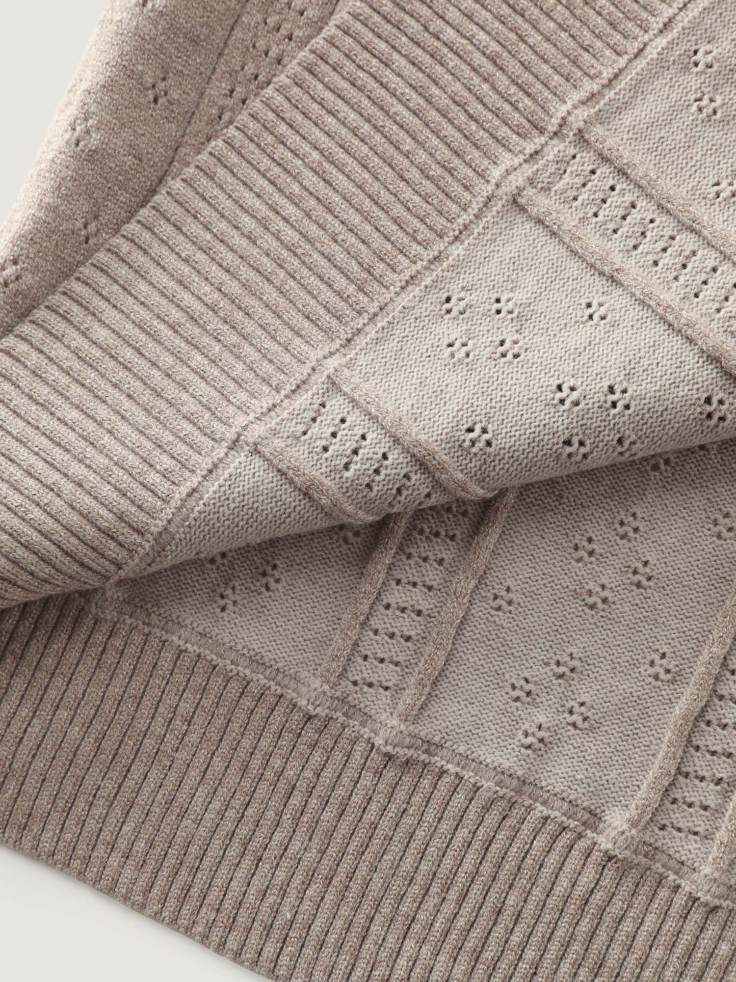 Cut-Out Button Front Knit Cardigan - Image 7