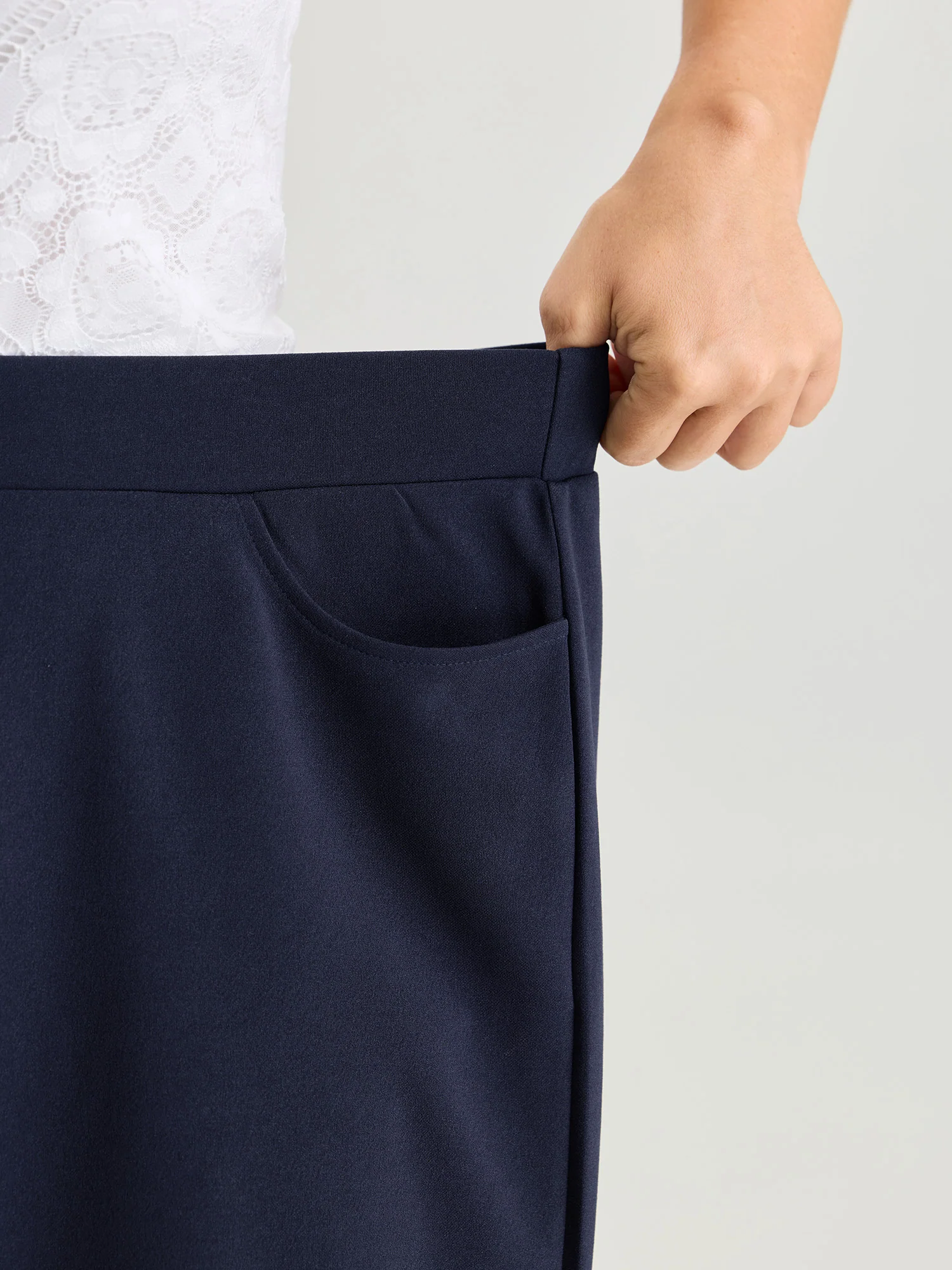 Cut-Out Embroidered Hem Plain Pants - Image 4
