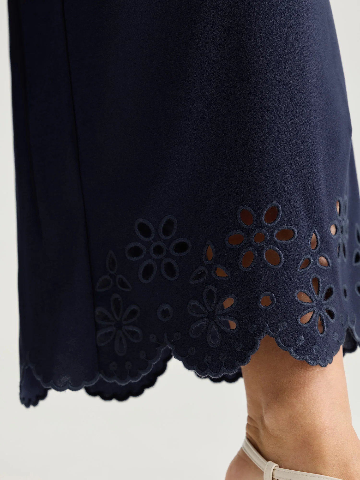 Cut-Out Embroidered Hem Plain Pants - Image 5