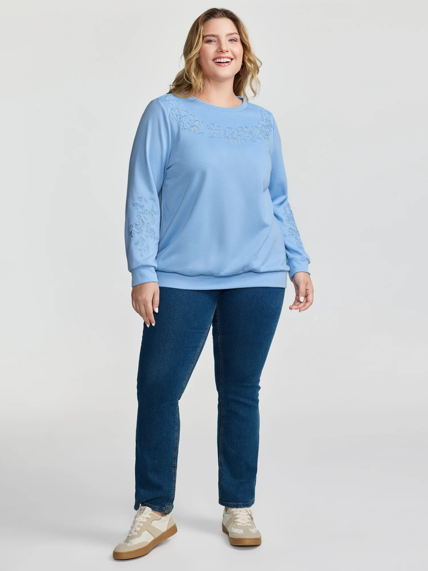 Cut-Out Embroidery Relaxed-Fit Sweatshirt - Image 3
