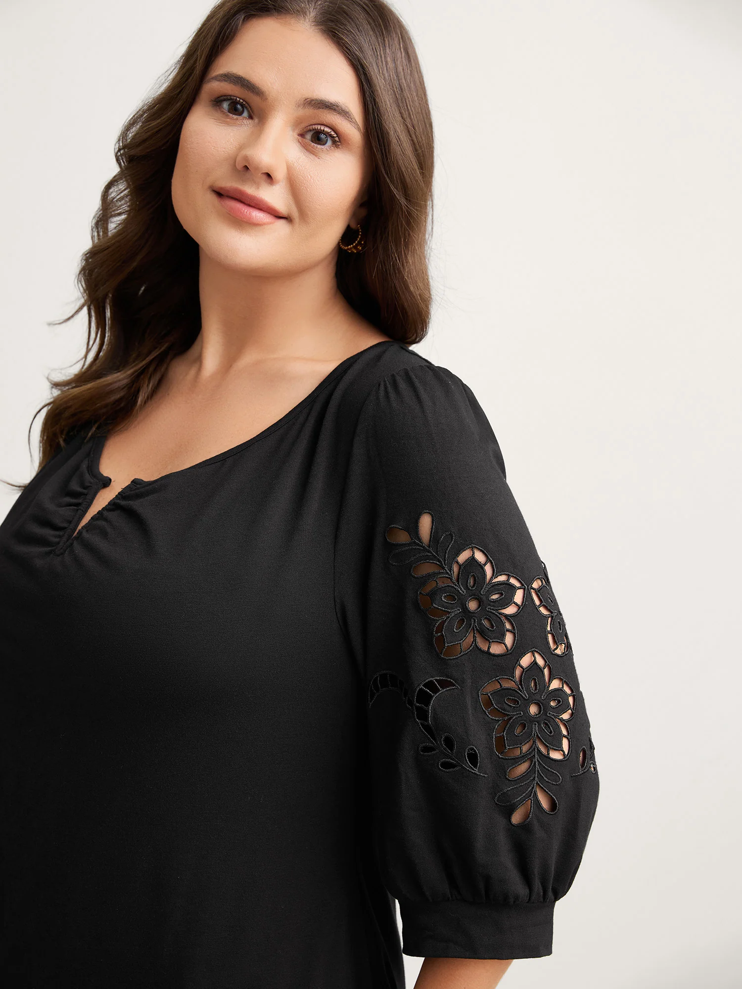 Cut-Out Embroidery Sleeve Solid T-Shirt - Image 2