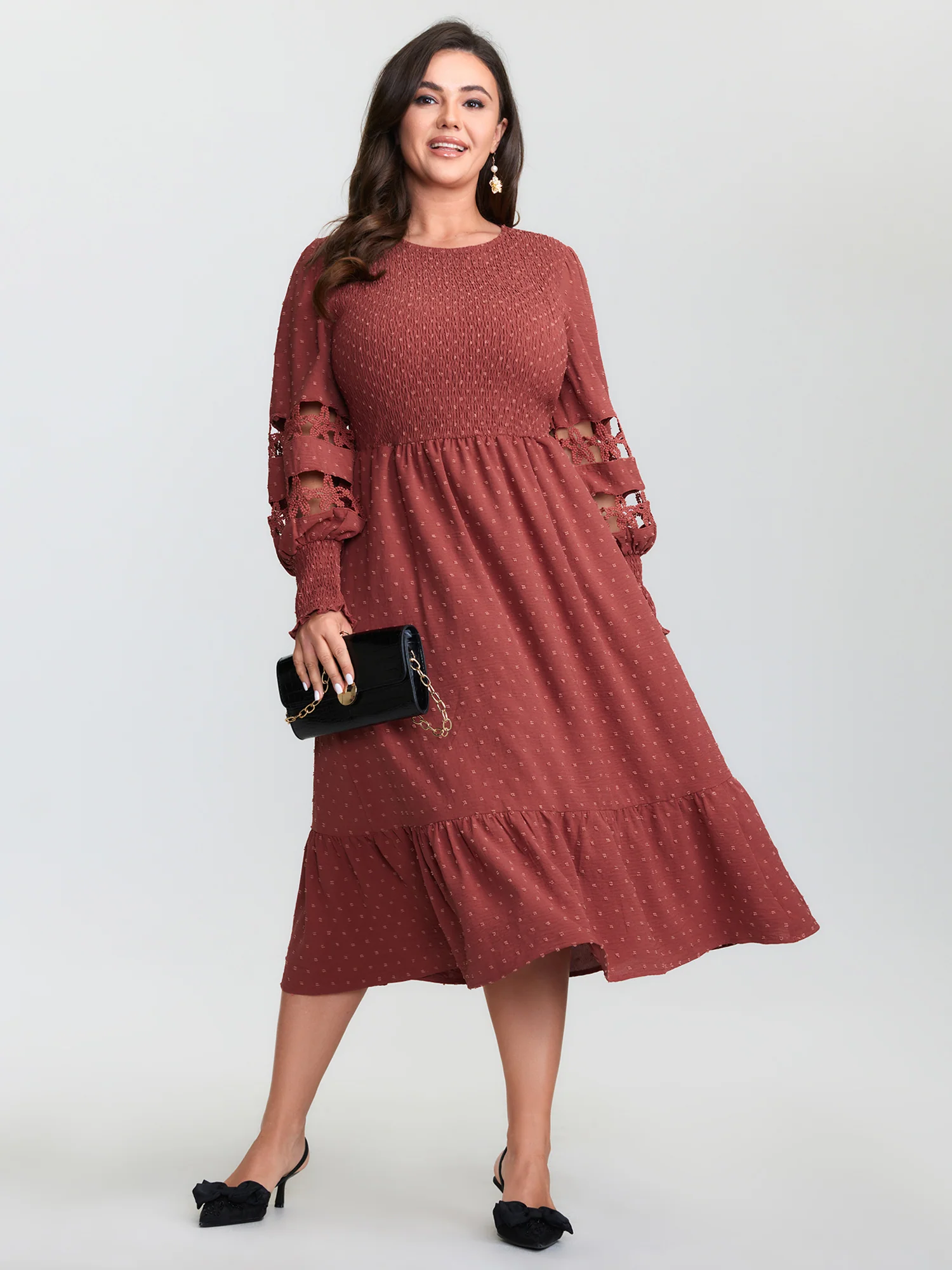 Cut-Out Lace Textured Pockets Midi Dress - Image 3