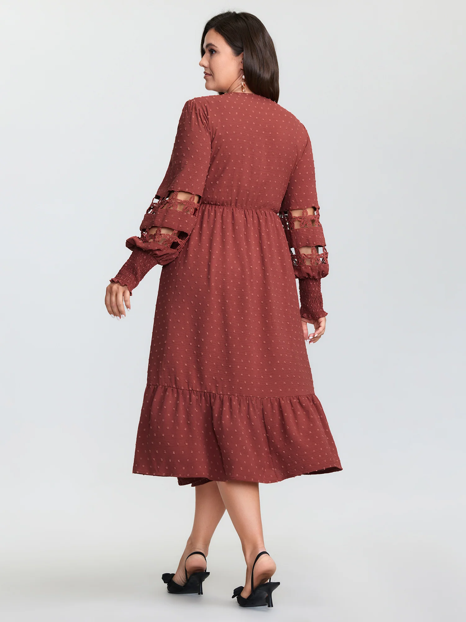 Cut-Out Lace Textured Pockets Midi Dress - Image 6