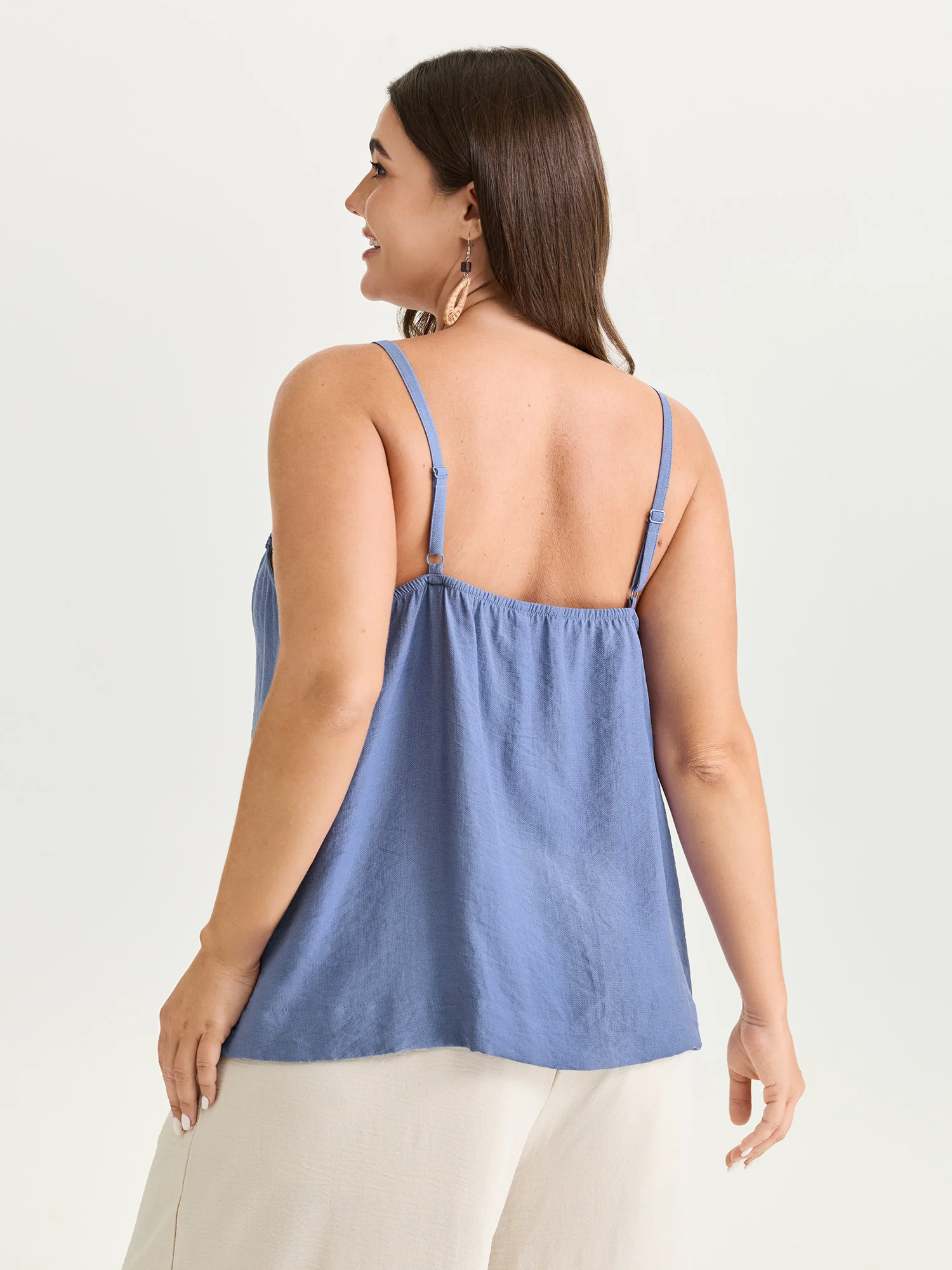 Cut-Out Neckline Cami Plain Tank Top - Image 4
