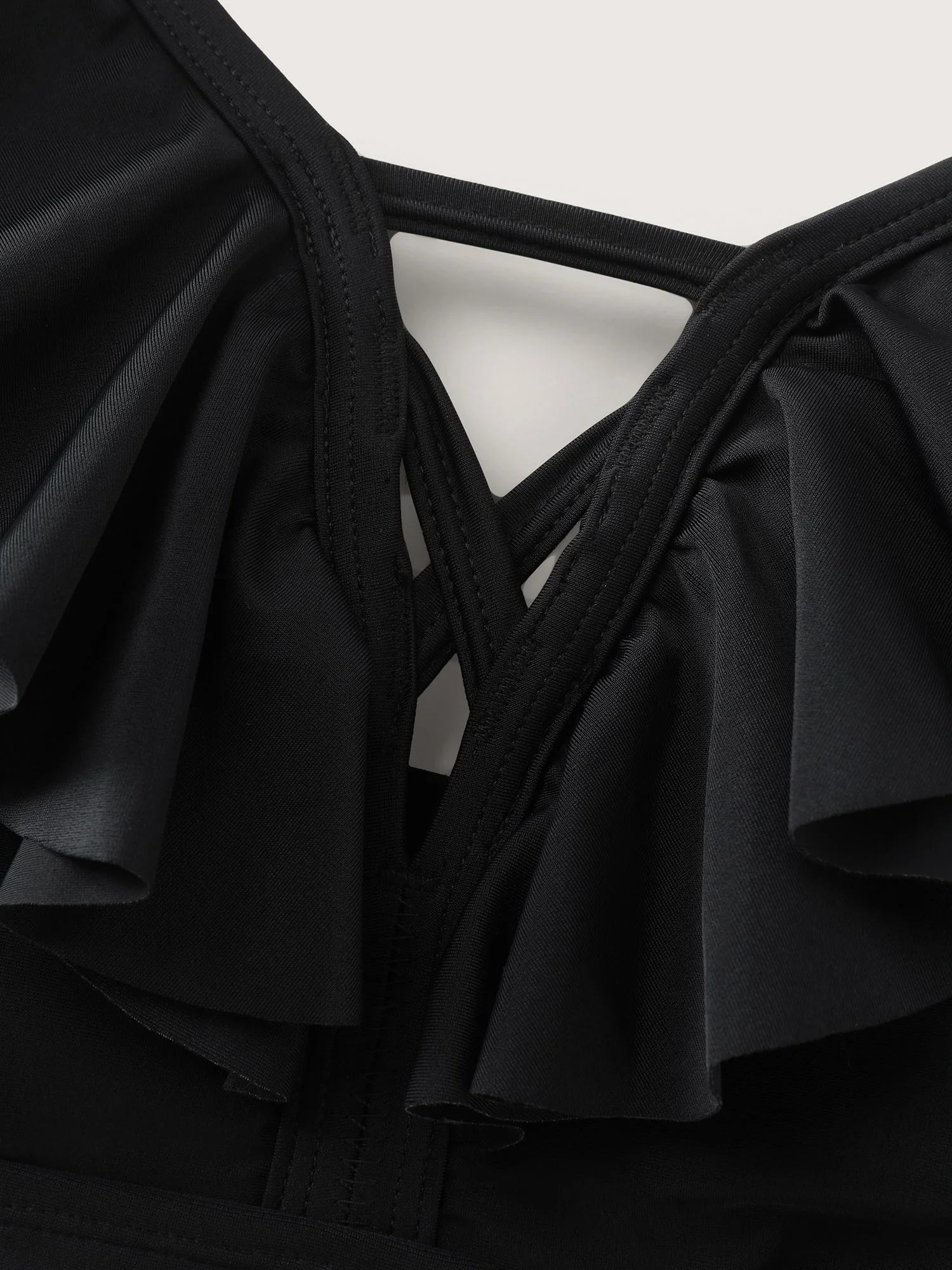 Cut-Out Ruffled Sleeve Swim Top - Image 6