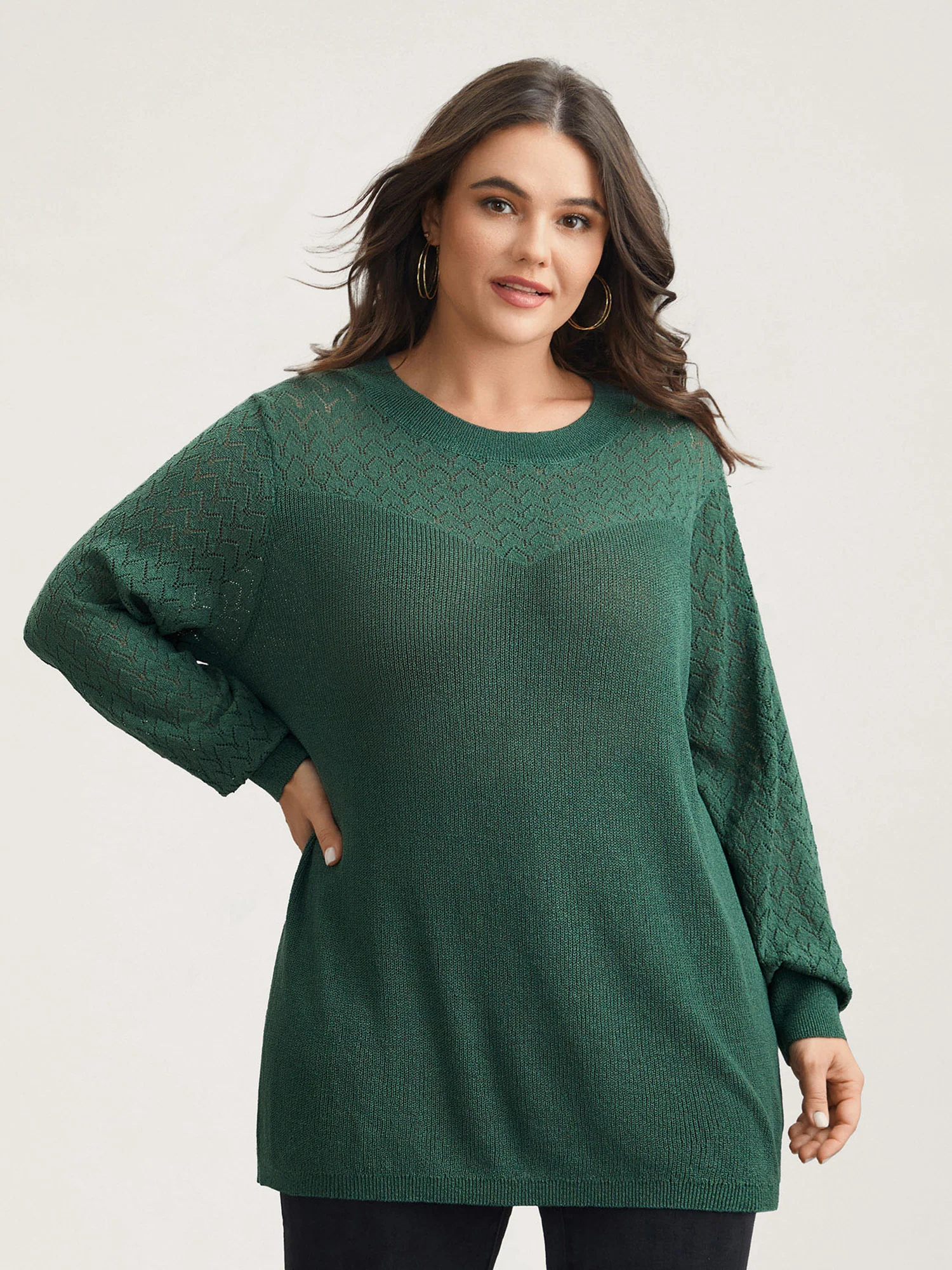 Cut-Out Textured Ribbed Hem Pullover