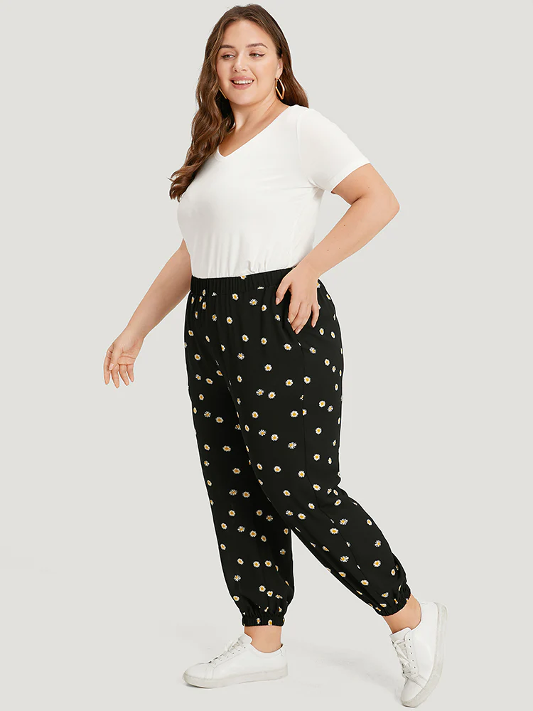 Daisy Floral Slant Pocket Ankle Pants - Image 4