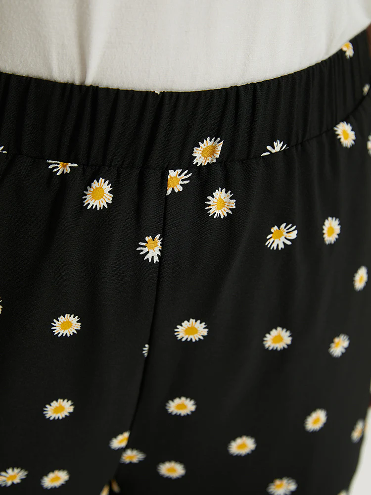 Daisy Floral Slant Pocket Ankle Pants - Image 6