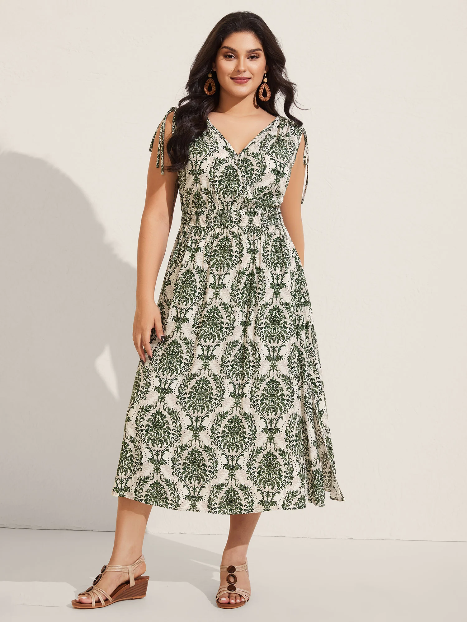 Damask Print Surplice Sleeveless Midi Dress - Image 3