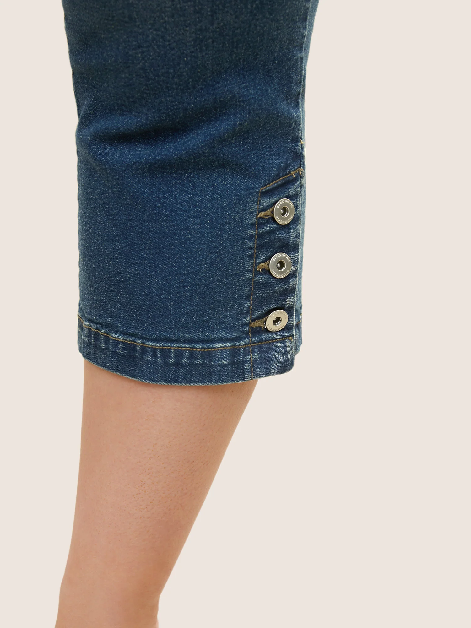 Dark Wash Slit Hem Pull On Jegging Jeans - Image 5