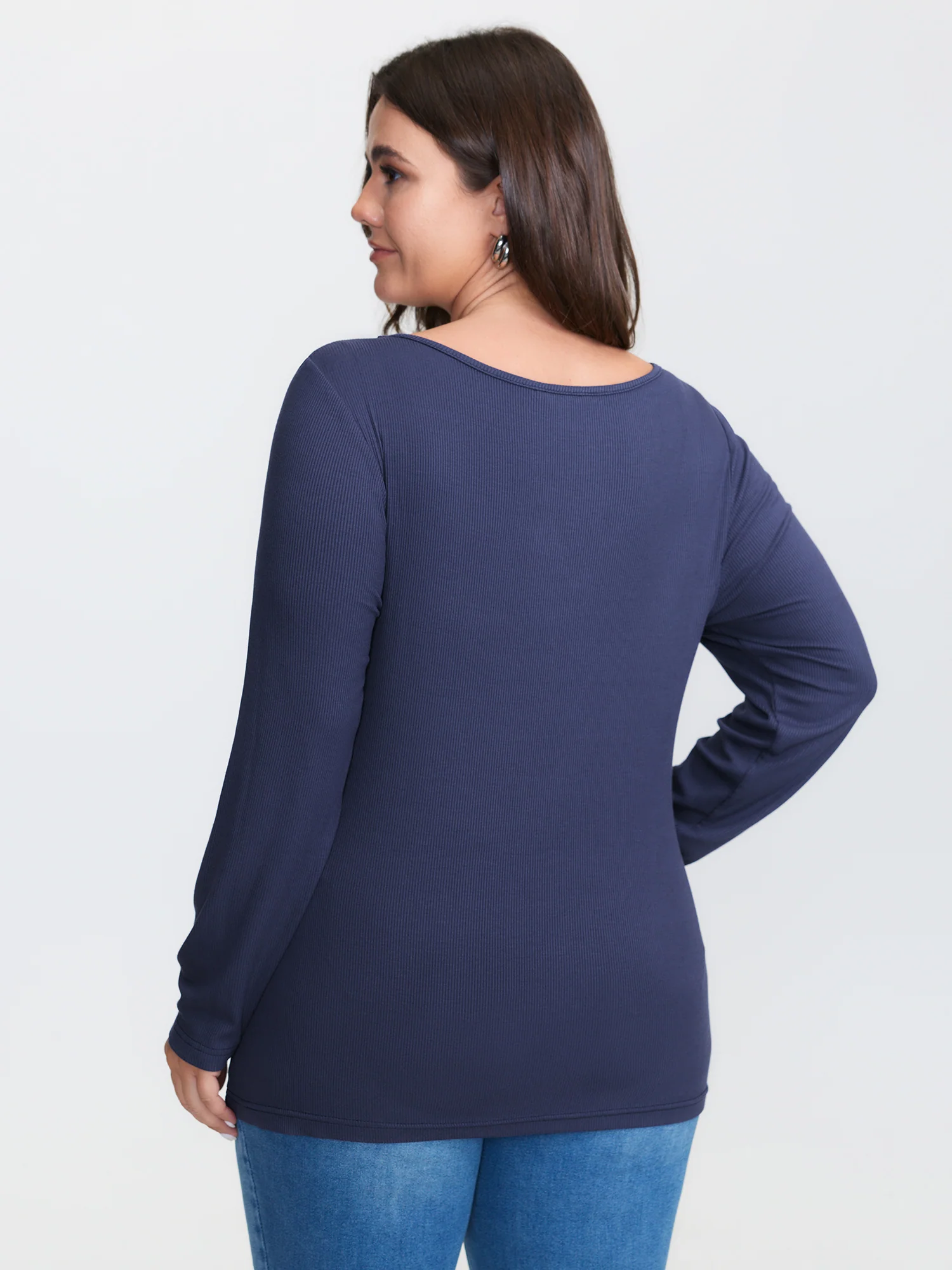 Deep Neckline Ribbed Fitted T-Shirt - Image 4