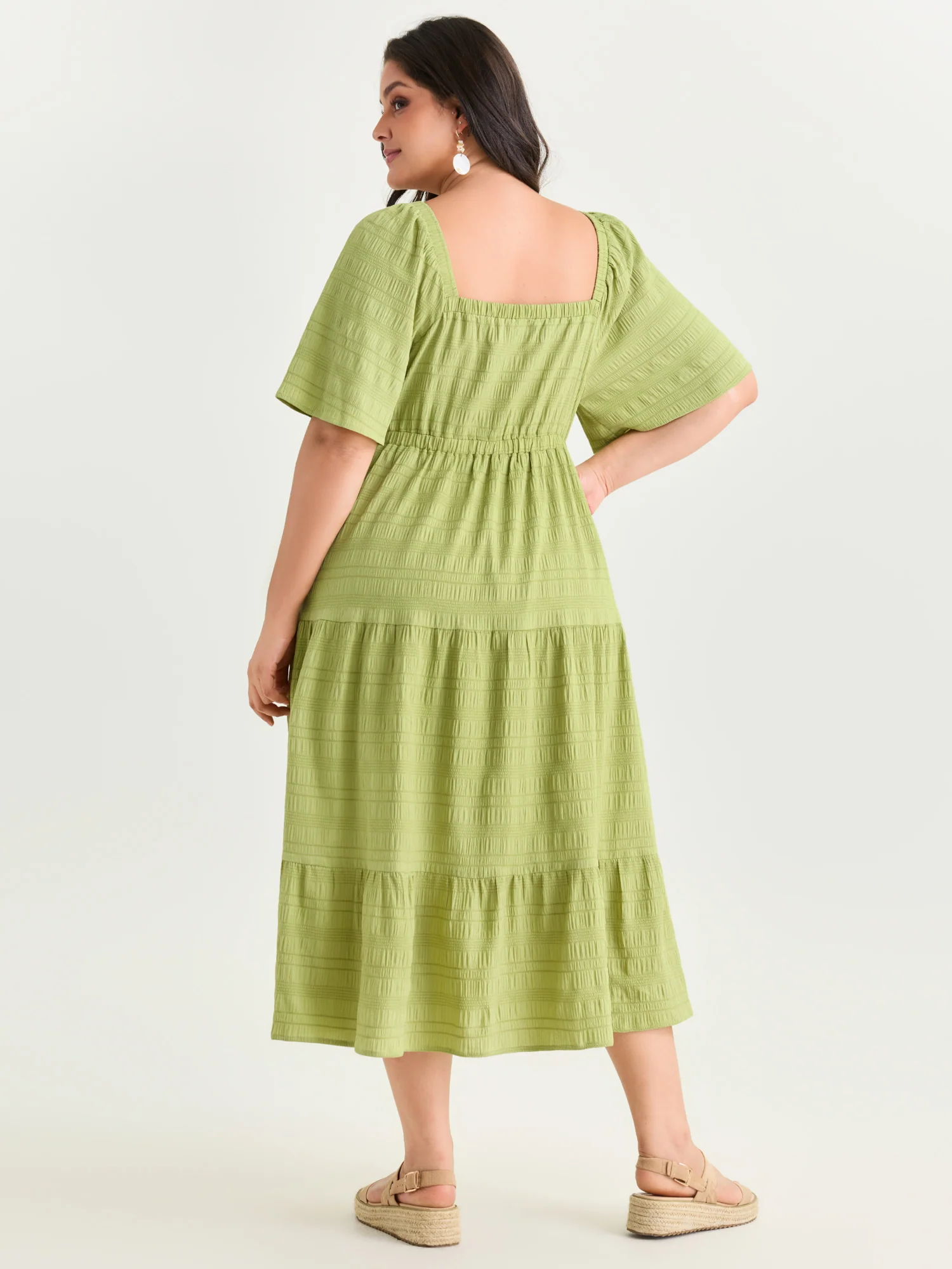 Deep V-Neckline Tiered Flowy Maxi Dress - Image 6