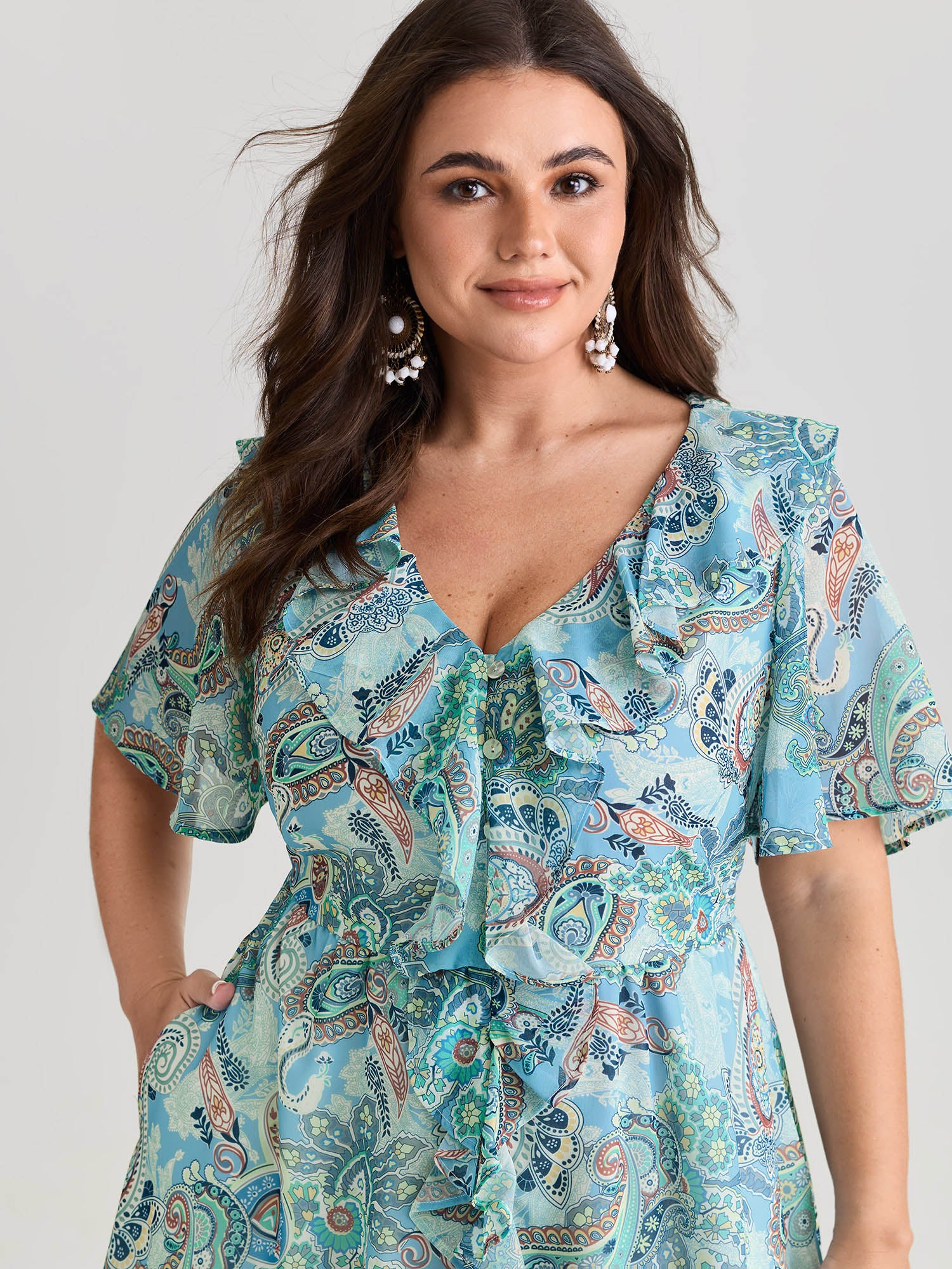 Delicate Paisley Print Ruffled Detail Maxi Dress - Image 2