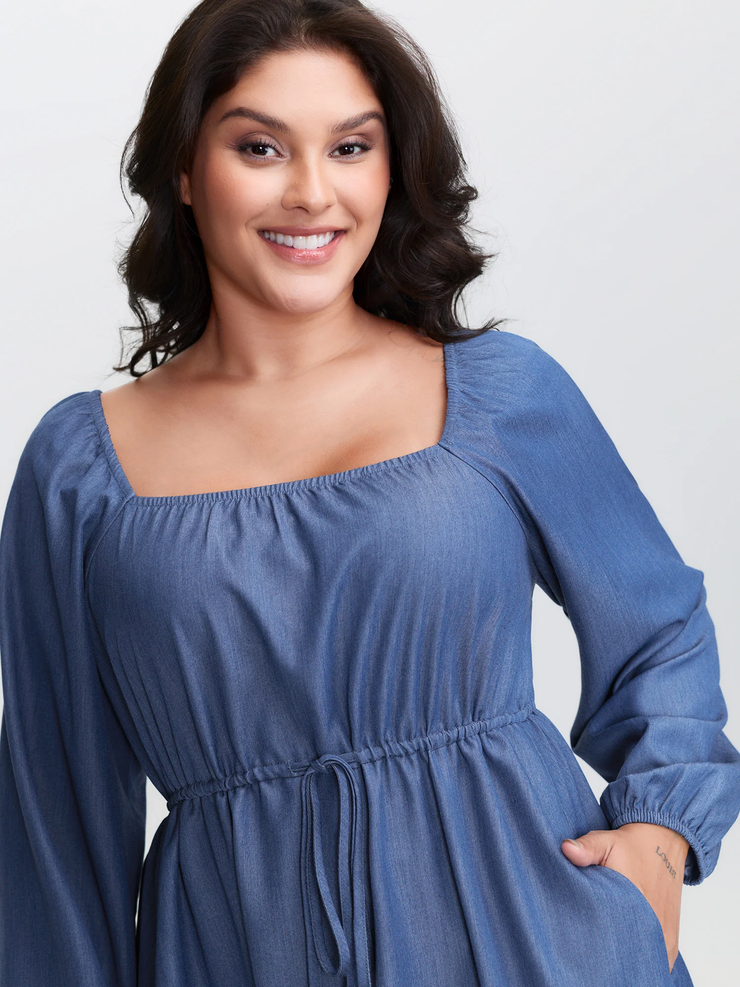 Denim-Like Cinched-Waist Pockets Midi Dress - Image 2