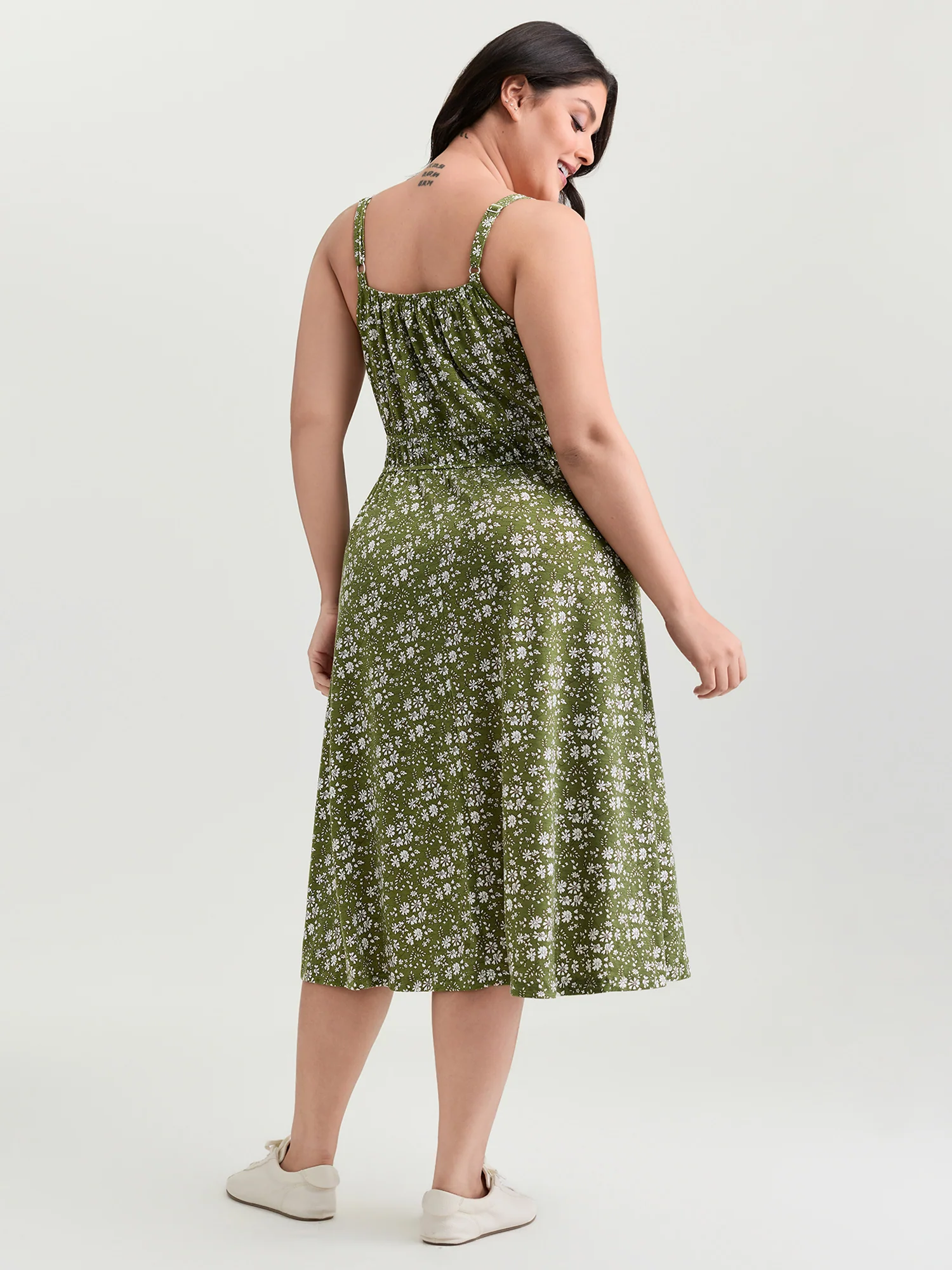 Dense Floral Print Cinched-Waist Midi Dress - Image 4