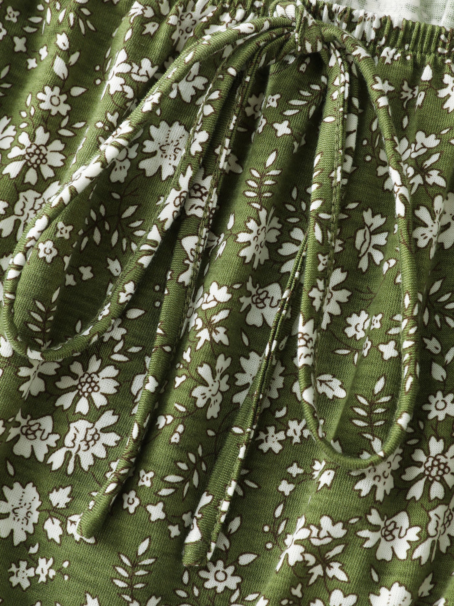 Dense Floral Print Cinched-Waist Midi Dress - Image 5