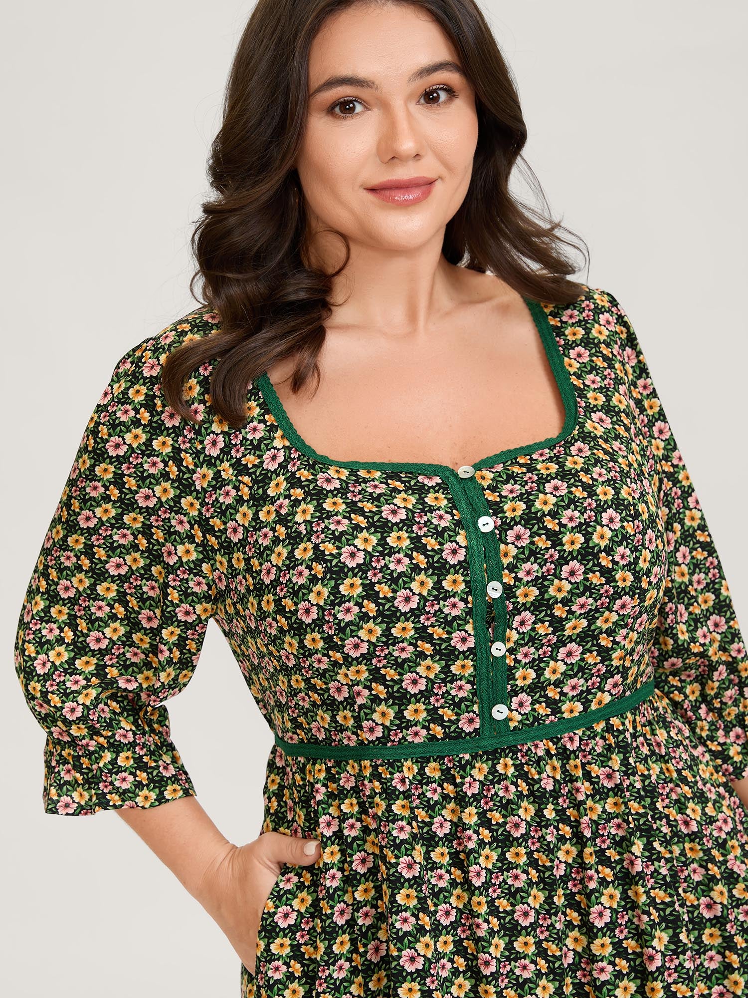 Dense Floral Print Stretchy Waist Maxi Dress - Image 2