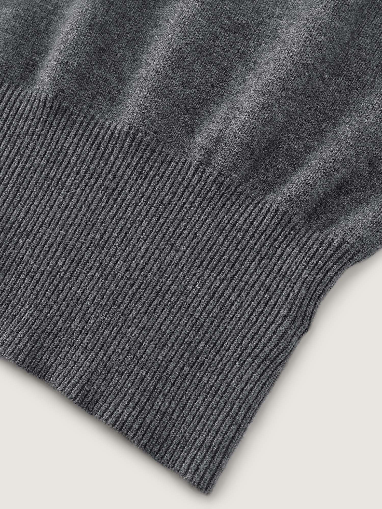 Detachable Shawl Round Neck Pullover - Image 7