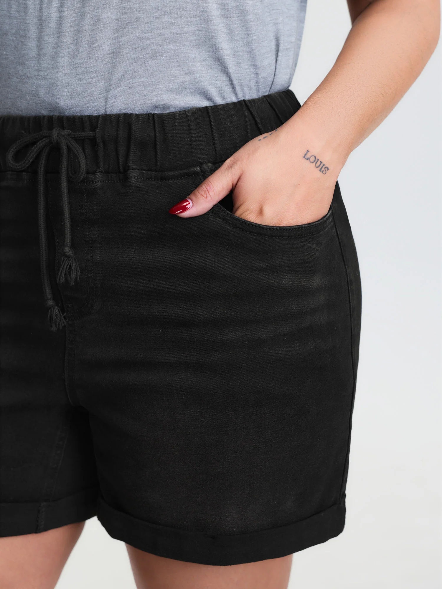 Pull-On Drawstring Elastic Waist Denim Shorts - Image 15