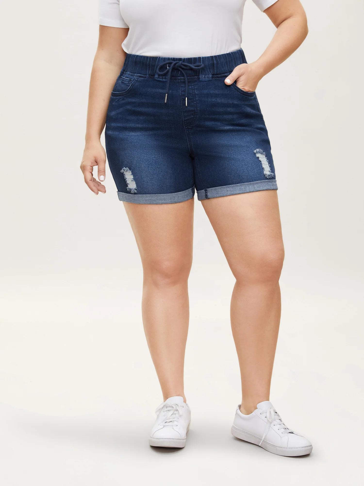 Pull-On Drawstring Elastic Waist Denim Shorts - Image 4