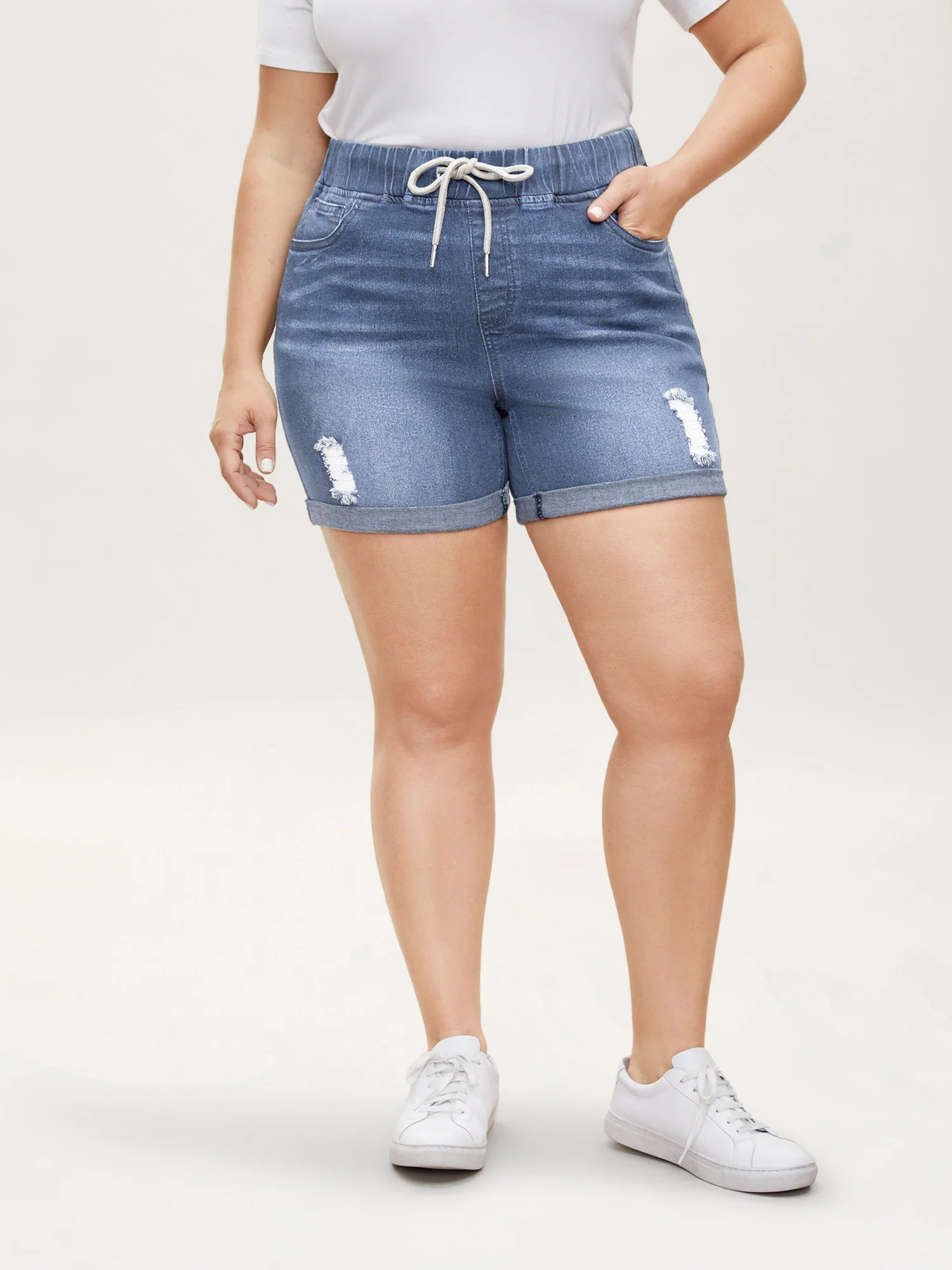 Pull-On Drawstring Elastic Waist Denim Shorts - Image 9