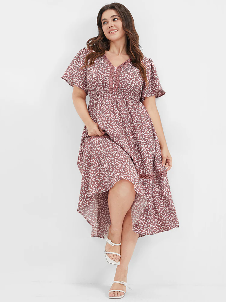 Ditsy Floral Crochet Lace Ruffled Midi Dress - Image 2