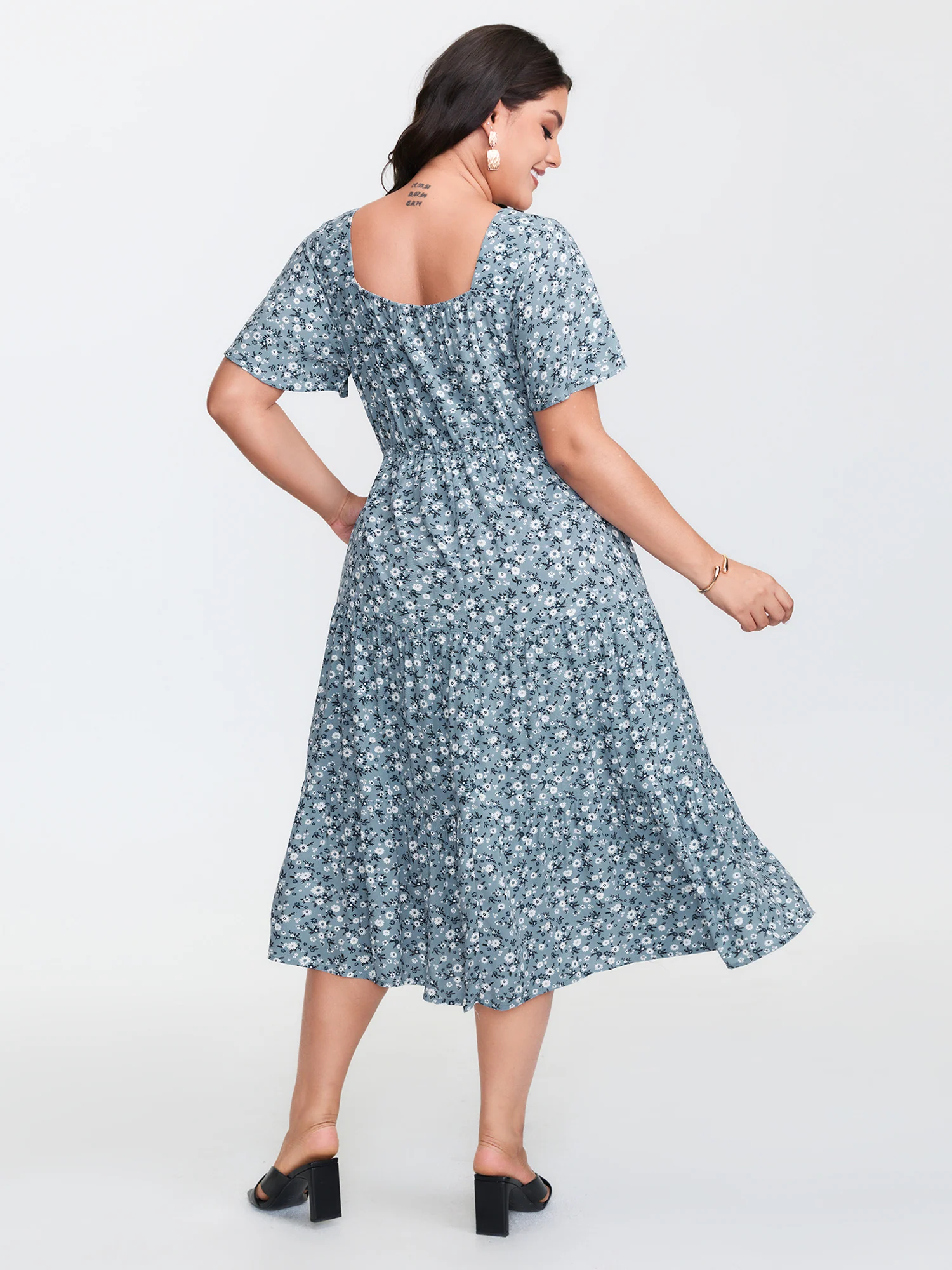 Ditsy Floral Sweetheart Drawstring Pocket Tiered Dress - Image 8