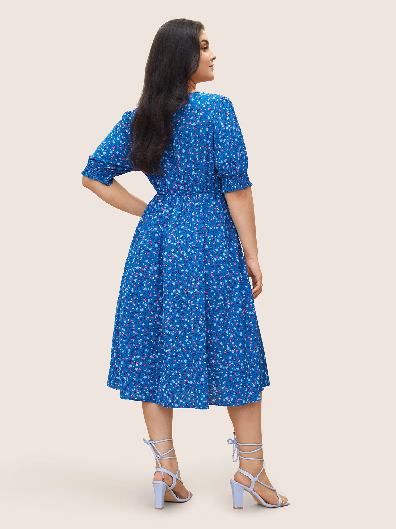Ditsy Floral Drawstring Shirred Cuffs Dress - Image 3