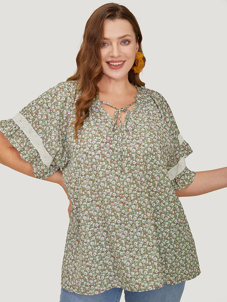 Ditsy Floral Frill Trim Lace Ruffle Sleeve Tie Neck Blouse - Image 18