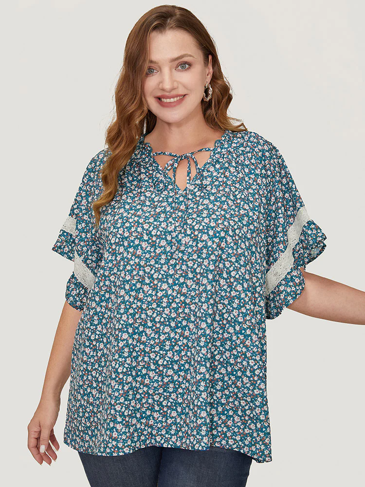 Ditsy Floral Frill Trim Lace Ruffle Sleeve Tie Neck Blouse - Image 4