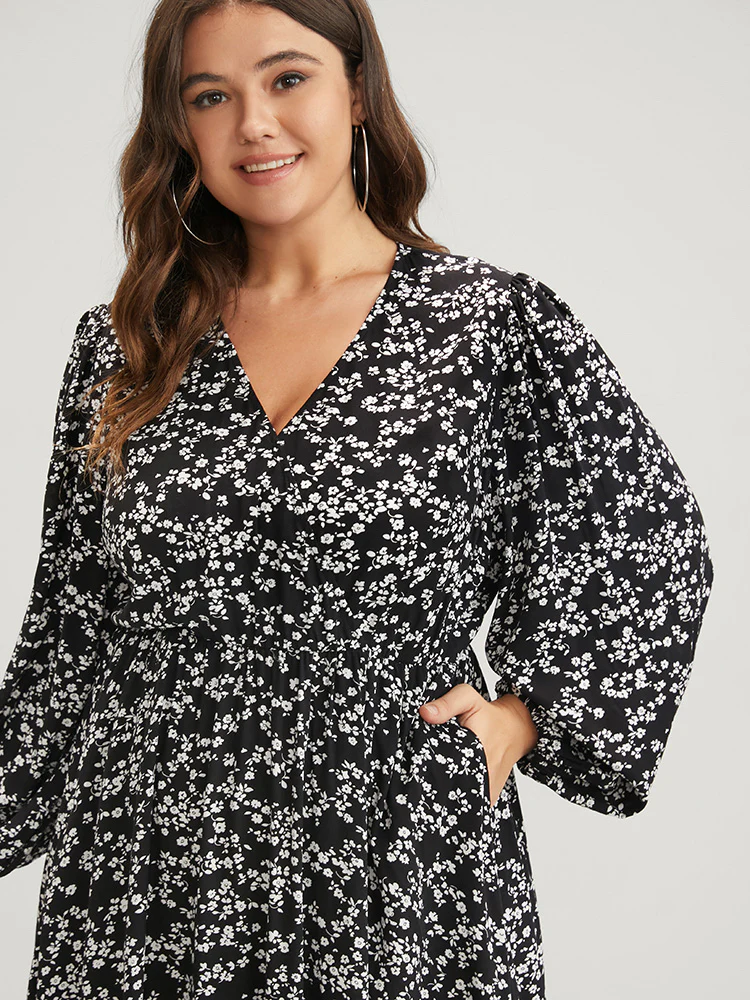 Ditsy Floral Lantern Sleeve Pocket Split Maxi Dress - Image 5