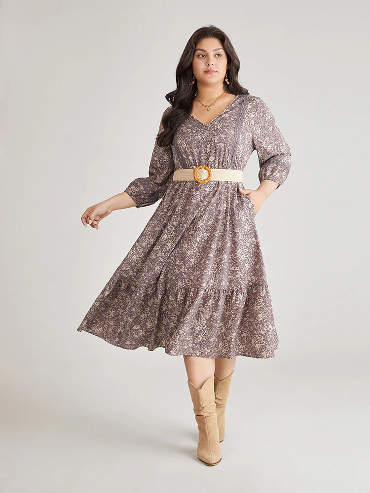 Ditsy Floral Layered Flutter Hem Lace Insert Dress - Image 4