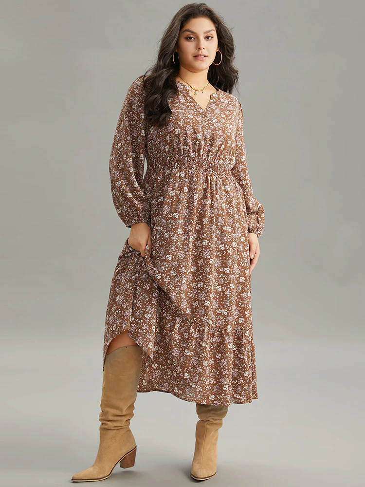 Ditsy Floral Notched Flutter Hem Dress - Image 2